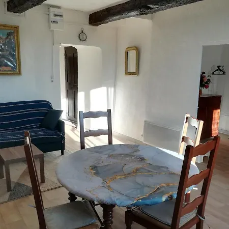 La Belle Vue 3-star With Valley View * 穆斯捷-圣玛丽